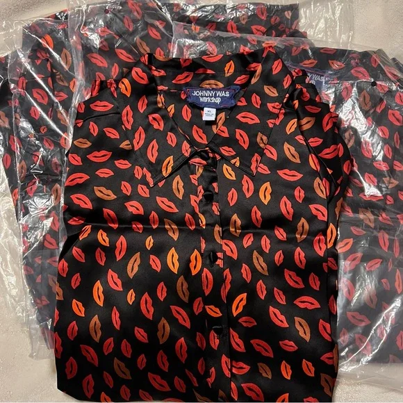 🆕 Johnny Was Workshop 100% SILK Amora Boxy Charmeuse Shirt Boho Chic NWOT - Picture 8 of 14